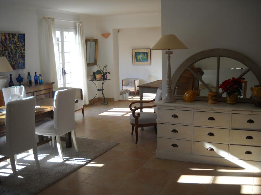 Chambres D'Hotes Saint Veredeme Pujaut Εξωτερικό φωτογραφία